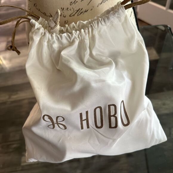 Elegant light beige Free People Suede Drawstring Bag - Picture 9 of 9